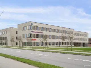 Kontorlejemål med mange attraktive fællesfaciliteter