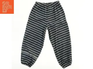 Stribet regnbukser fra Caretec (str. 116)