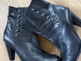 SUPER FEDE HØJE ECCO STØVLETTER