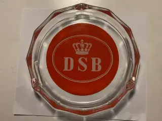 Flot DSB askebæger i glas