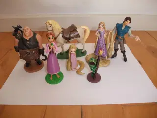 To på Flugt/Tangled Figurer