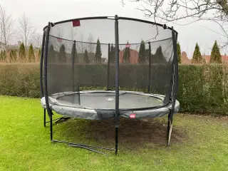 Berg trampolin 380