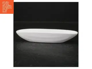 Hvidt porcelænsfad (str. 21 cm)