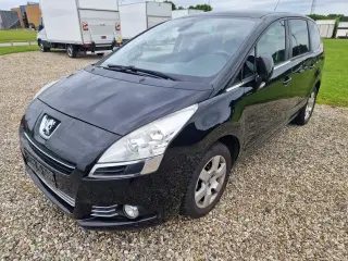 Peugeot 5008 1,6 HDi 109 Premium