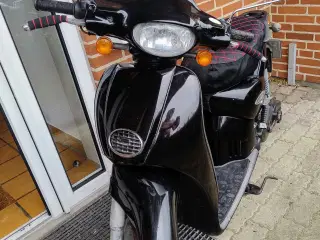 NYSYNET MOTORCYKEL, Aprilia scarabeo cento 100 2T