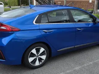 Hyundai Ioniq 1,6 PHEV Premium DCT 5d