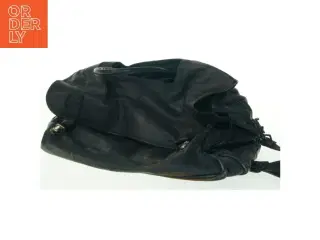 Sort skuldertaske i læder (str. 47x37x27 cm)