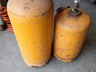 Gasflasker,med gas.