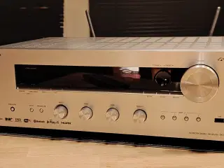 Onkyo TX-8270 – som ny!