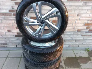 Originale VW alufælge 5 x 112 m Goodyear Vinterdæ 