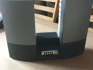 B & O Beolab 2000