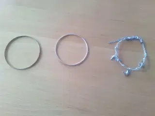 19 forskellige armbånd