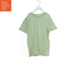 Lys grøn T-shirt fra H&M (str. 146)