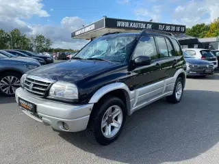 Suzuki Grand Vitara 2,5 V6 4x4 158HK Van Aut.