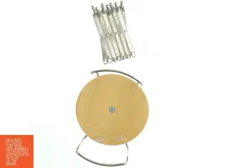 Lågholder og tallerkenholder fra IKEA