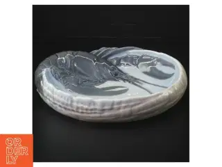 Askebæger med hummer, model 3498 Royal Copenhagen (str. Ø 20 cm) fra Royal Copenhagen