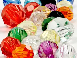 Facetperler i A-kvalitet, assorterede farver, 100 stk.