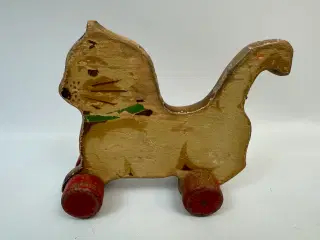Vintage kat på hjul i træ
