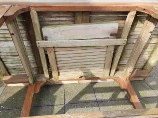 Havebord i teak inkl. 6 stole