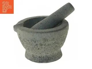 Granit morter og støder (str. Ø 15 cm længde 10 cm)