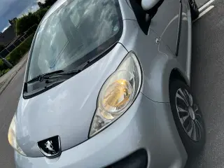 Peugeot 107 nysynet kørt 143.000km