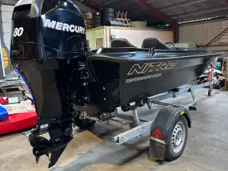80 hk Mercury lang ben