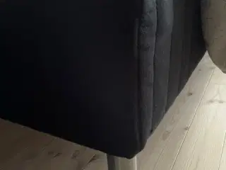 Boksmadras 140x200 med stålben + topmadras