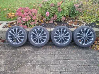 Orginal ford alufælg med Michelin Alpin 5 vinterdæ