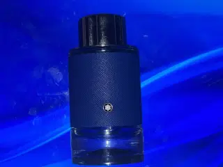 MONTBLANC EXPLORER ULTRA BLUE