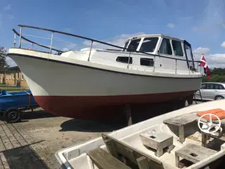 Skandia 28 fods motorbåd