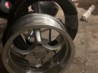 Helt ny Kiesler Yamaha Aerox 13 tommer bagfælg+dæk