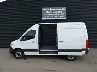 Mercedes-Benz Sprinter 317 2,0 CDI A2 H2 RWD 9G-Tronic 170HK Van Aut.