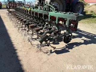 Radrenser Thyregod TRV 18 18-rækket roes tand