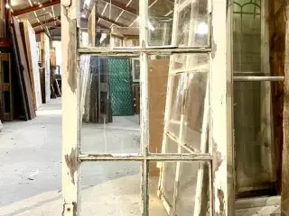 6-ruders vinduesramme m. blæst glas