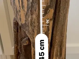 Håndskåret træskulptur med elefanter – 45 cm høj