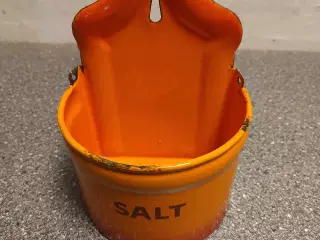 Orange emalje genstande 