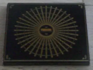 FEEDER - SILENT CRY