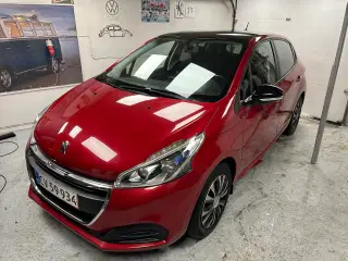 Peugeot 208 envy 1,6