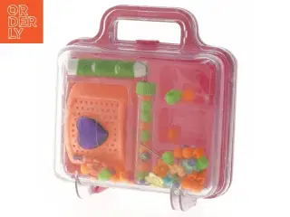 Perlesæt armbånd i Plastikæske (str. 12x9 cm)