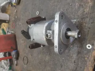 Lucas K2F magnet