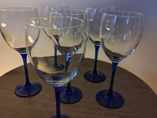 Velholdte Luminarc rødvinsglas