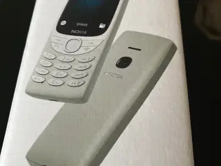 Nokia 8210 4G