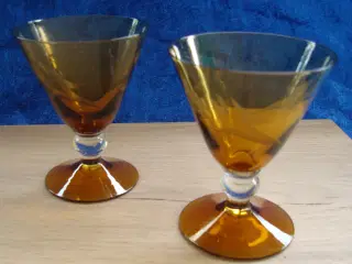 7 stk. gamle vinglas fra Holmegaard Glasværk.