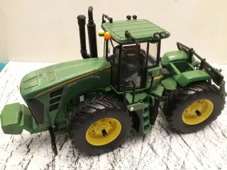 Britains Ertl John Deere 9530