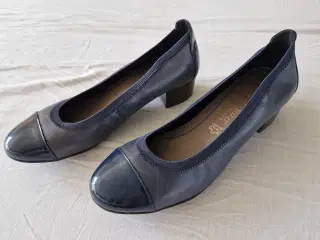 Pumps str 37