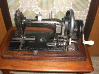 Antik Symaskine syr godt