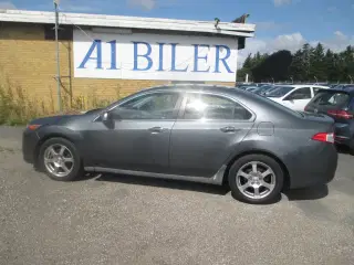 Honda Accord 2,0 Elegance