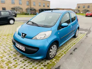 Peugeot 107 1.0 