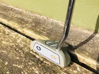 Putter - MASTERS White Nagio M2B