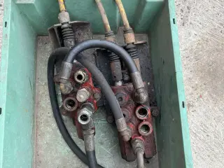 Hydraulik frontlæsser/kløver 